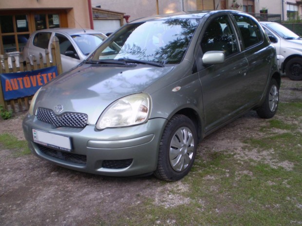 Toyota Yaris 1.0 Linea Sol ABS Klma Legfelszer...