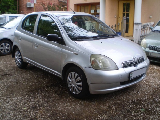 Toyota Yaris 1.0 Linea Sol ABS Klma Legfelszer...