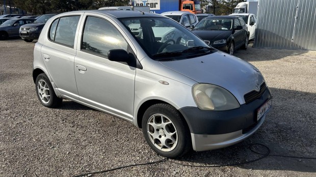 Toyota Yaris 1.0 Linea Terra Alkalmi Vtel