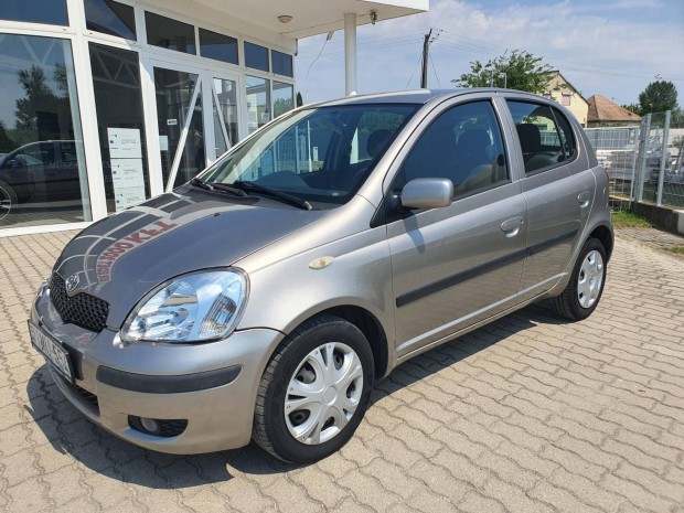 Toyota Yaris 1.0 Linea Terra Friss Nagyszerviz....