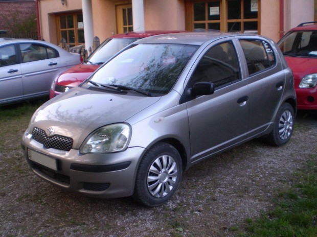 Toyota Yaris 1.0 Linea Terra Magyarorszgi