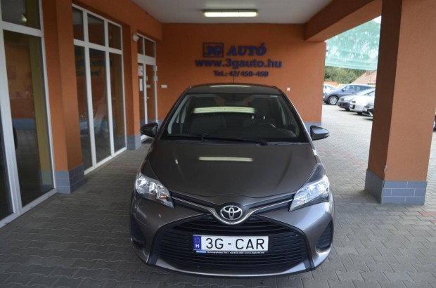 Toyota Yaris 1.0 Live ! 102.051 KM ! Vgig Igaz...