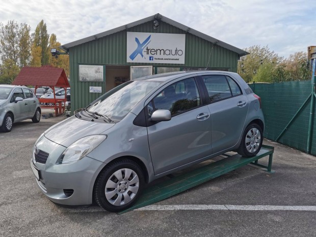 Toyota Yaris 1.0 Sol