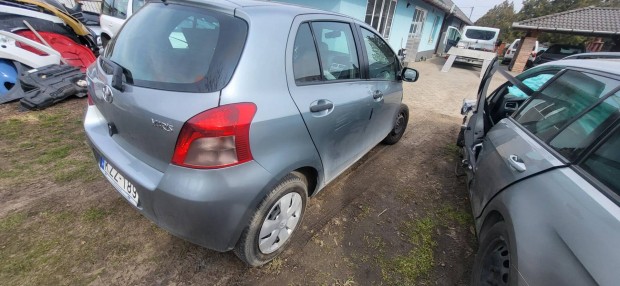 Toyota Yaris 1.0 Sol AC 111508km!