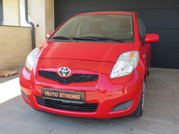 Toyota Yaris 1.0 Terra 138.892 km !! Első Tulaj...