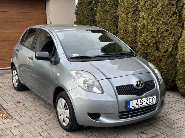 Toyota Yaris 1.0 Terra Ice Klma Magyar 1. tula...