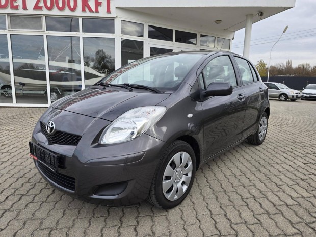 Toyota Yaris 1.0 Terra szp llapot. 93.500 km