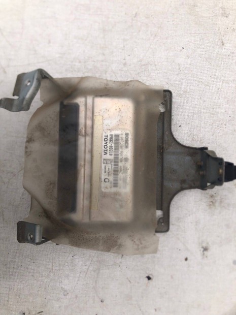 Toyota Yaris 1.0 VVTi motorvez�rl� elektronika - Bosch 0261208036