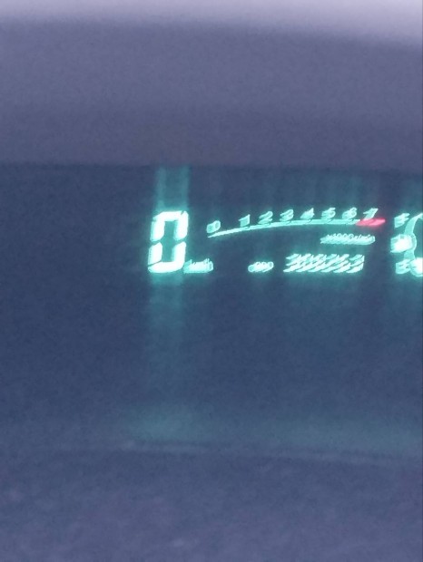 Toyota Yaris 1.0 benzin