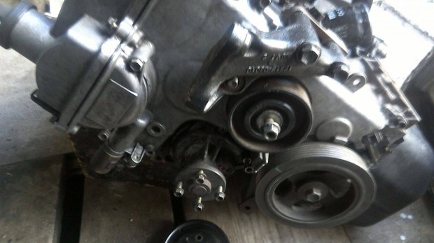 Toyota Yaris 1,0 motor, fztt blokk eurpai vezrlssel Budn
