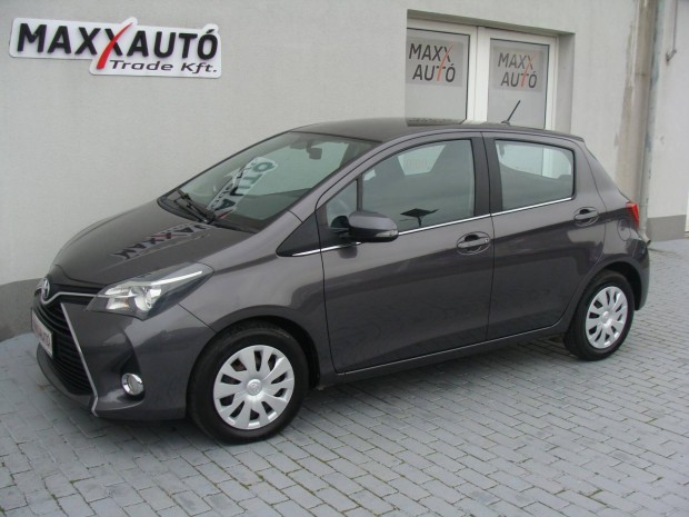 Toyota Yaris 1.33 Active 137.000 KM!Tolatókamera!