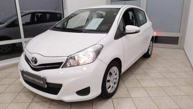 Toyota Yaris 1.33 Active Magyar