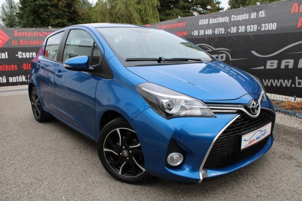 Toyota Yaris 1.33 Lounge CVT /Automata/Navigci...