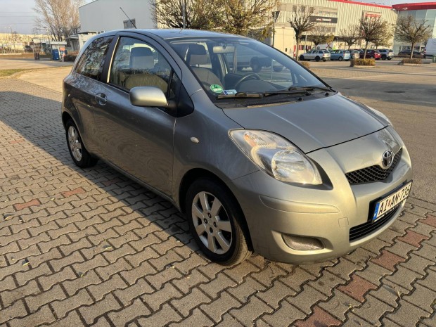 Toyota Yaris 1.33 Terra