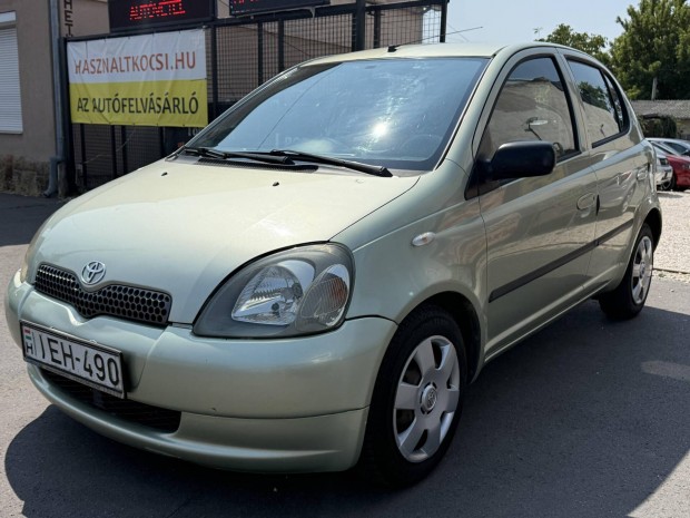 Toyota Yaris 1.3 Linea Sol Sok extra!