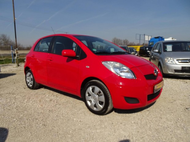 Toyota Yaris 1.3 SOL Plus! Friss Műszaki! 6-OS...