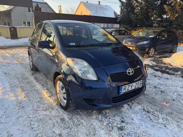 Toyota Yaris 1.3 Sol