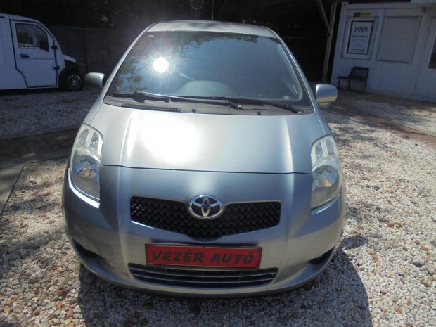 Toyota Yaris 1.3 Sol AC Digit Klima T RADAR ALU...
