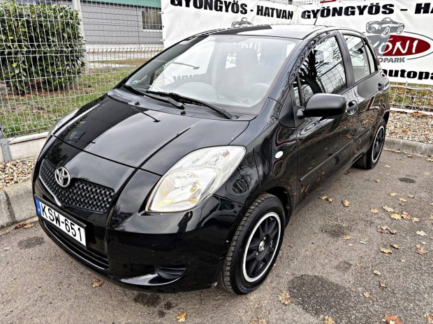 Toyota Yaris 1.3 Sol Ice Friss Teljes Szervz!