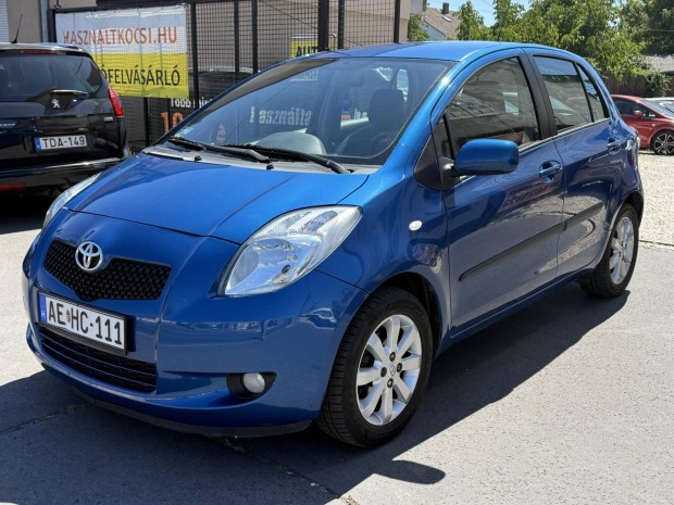 Toyota Yaris 1.3 Sol Ice Megkímélt! Bör belső!