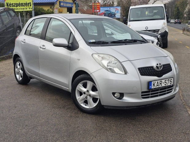 Toyota Yaris 1.3 Sol M-MT Magyarorsz�gi! 1 tula...