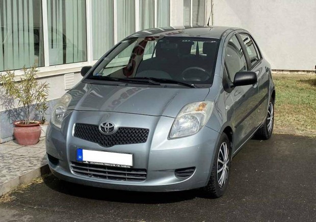 Toyota Yaris 1.3 Terra Ice 140 ezer Km - Magyar...