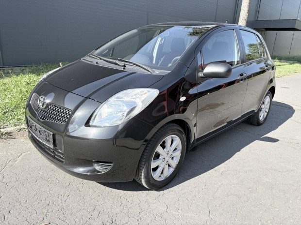 Toyota Yaris 1.3 Terra Ice 1 Tulaj!!!