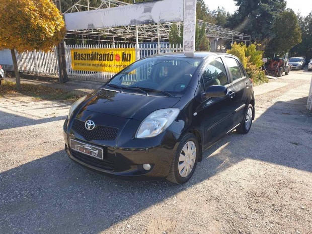 Toyota Yaris 1.3 Terra Ice Friss Vizsga!