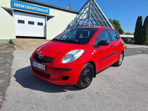 Toyota Yaris 1.3 Terra Ice Magyarországi 96900...