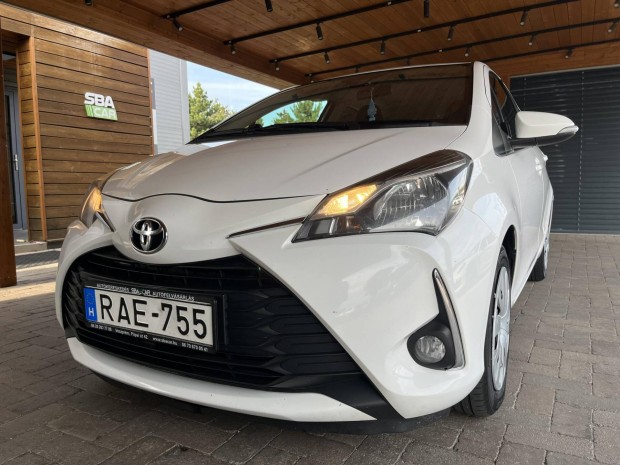 Toyota Yaris 1.4 D-4D Live RAE-755