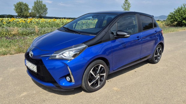 Toyota Yaris 1.5 Dual VVT-iE Selection Blue