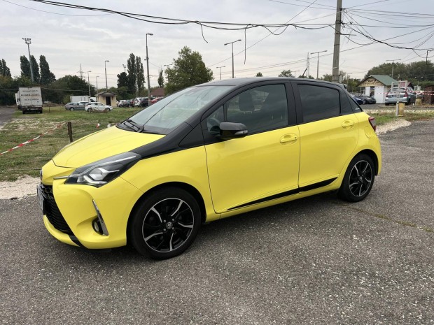 Toyota Yaris 1.5 Dual VVT-iE Selection Smart Ye...