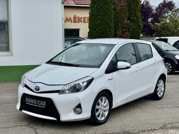 Toyota Yaris 1.5 HSD Active Design (Automata) K...