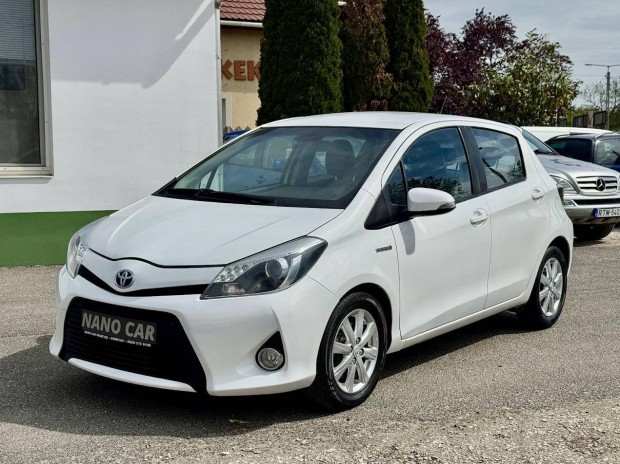 Toyota Yaris 1.5 HSD Active Design (Automata) K...
