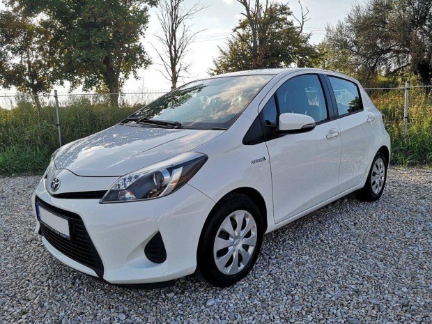 Toyota Yaris 1.5 HSD Live (Automata) Hybrid.Els...