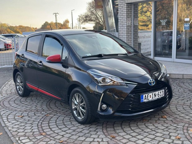 Toyota Yaris 1.5 HSD Red&Black (Automata) 44.00...