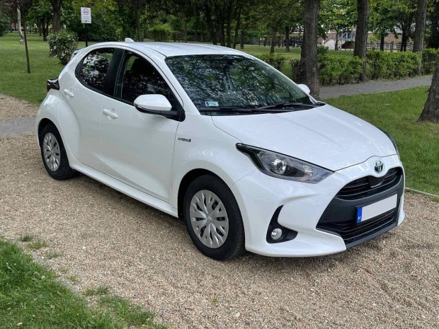 Toyota Yaris 1.5 Hybrid Active e-CVT 21209 KM!!...