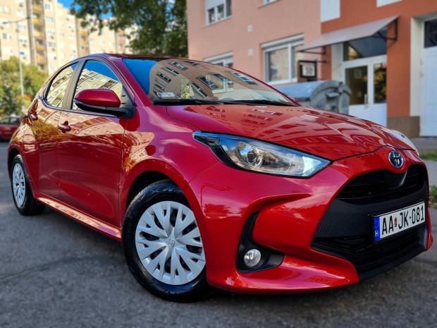 Toyota Yaris 1.5 Hybrid Active e-CVT /Gyönyörű...