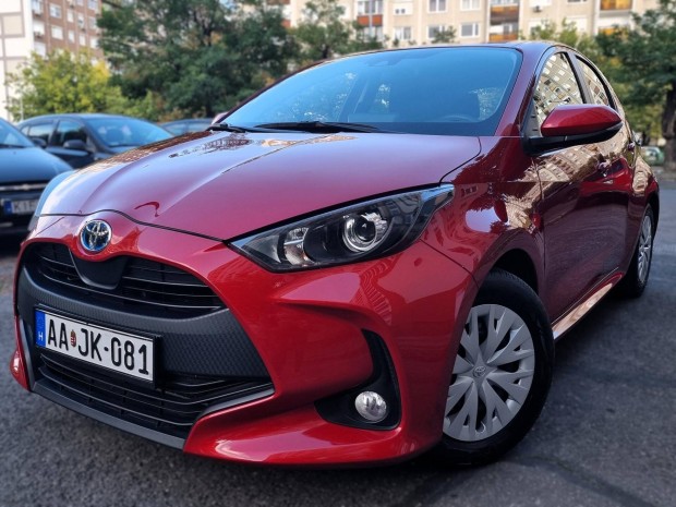 Toyota Yaris 1.5 Hybrid Active e-CVT /Gyönyörű...