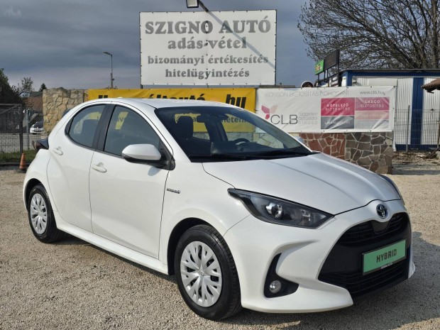 Toyota Yaris 1.5 Hybrid Comfort Tech e-CVT ADAP...