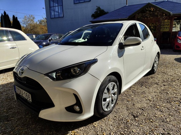 Toyota Yaris 1.5 Hybrid Comfort e-CVT 1 Tulajos...