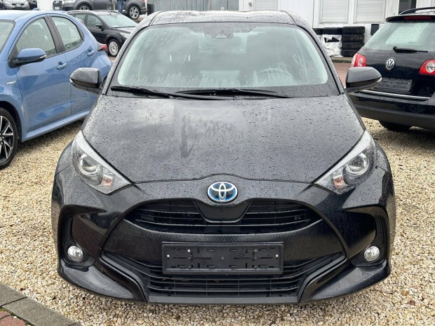 Toyota Yaris 1.5 Hybrid Comfort e-CVT 57.000 Km...