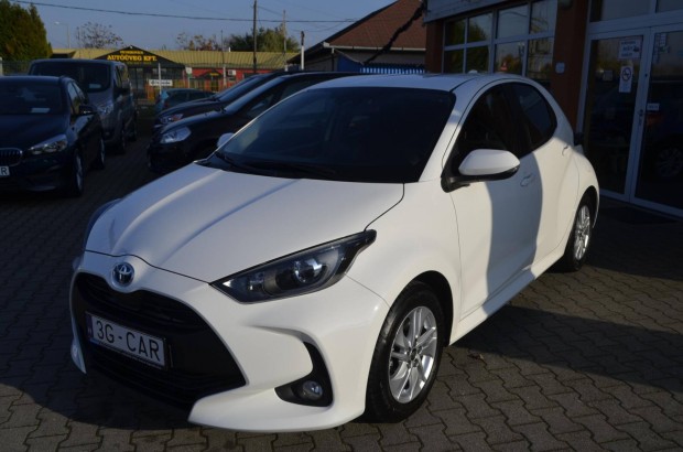 Toyota Yaris 1.5 Hybrid Comfort e-CVT 78.611 KM...