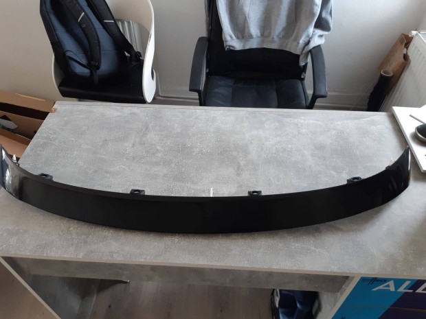 Toyota Yaris 1.5 Hybrid XP210 csomagtér spoiler 76085K0010