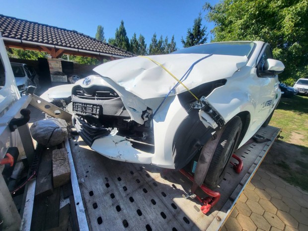 Toyota Yaris 1.5 VVT-i Comfort CVT 24550km!