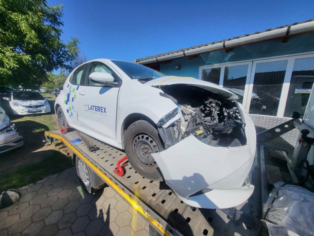 Toyota Yaris 1.5 VVT-i Comfort CVT 24550km!