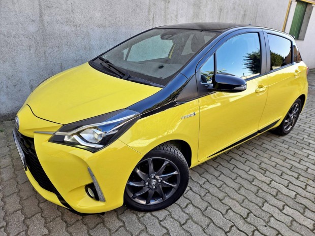 Toyota Yaris 1.5 VVT-i Hybrid Selection Smart B...