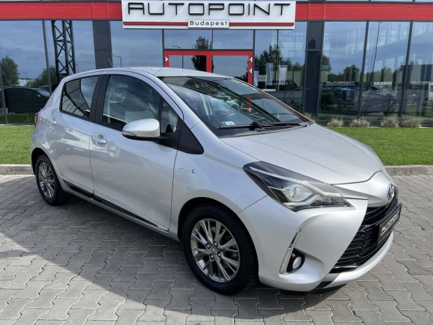 Toyota Yaris 1.5 VVT-i Hybrid Style e-CVT 87000...