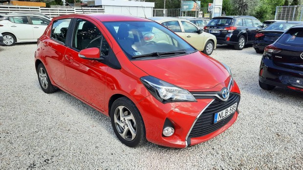 Toyota Yaris 1.5 VVT-i Hybrid Trend e-CVT Mo-i....