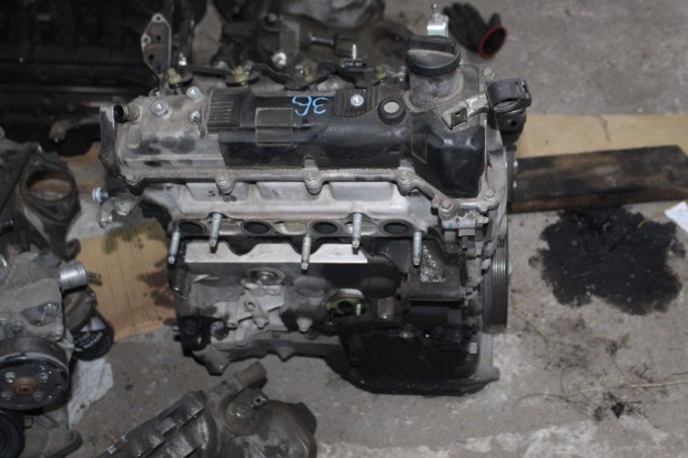 Toyota Yaris 2005- 1.4D (1ND) fztt blokk hengerfejjel